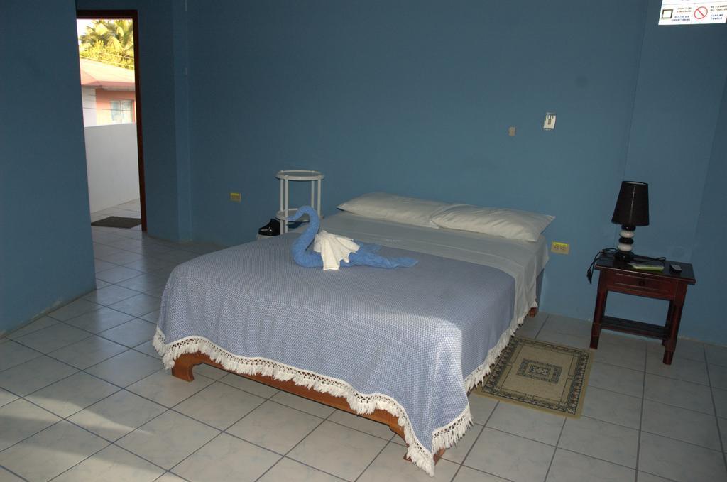 פורטו וילאמיל Hostal La Isla Del Descanso מראה חיצוני תמונה