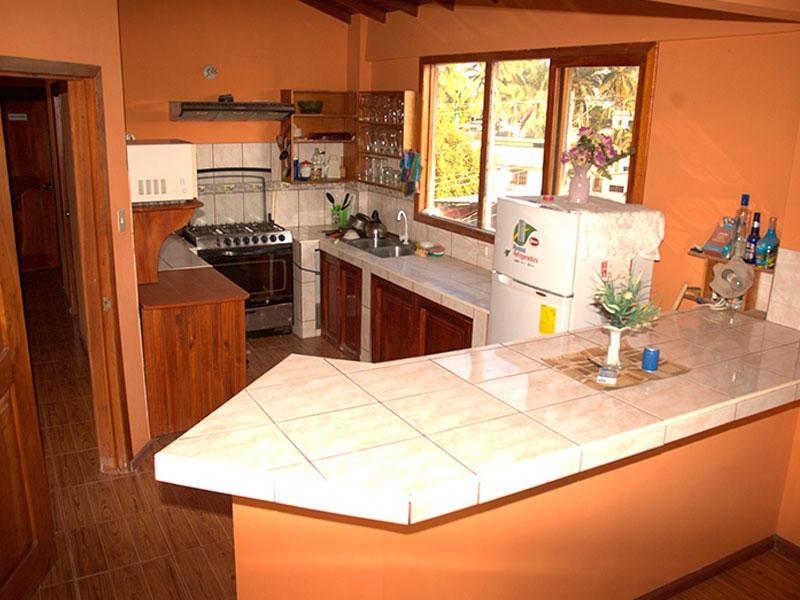 פורטו וילאמיל Hostal La Isla Del Descanso מראה חיצוני תמונה