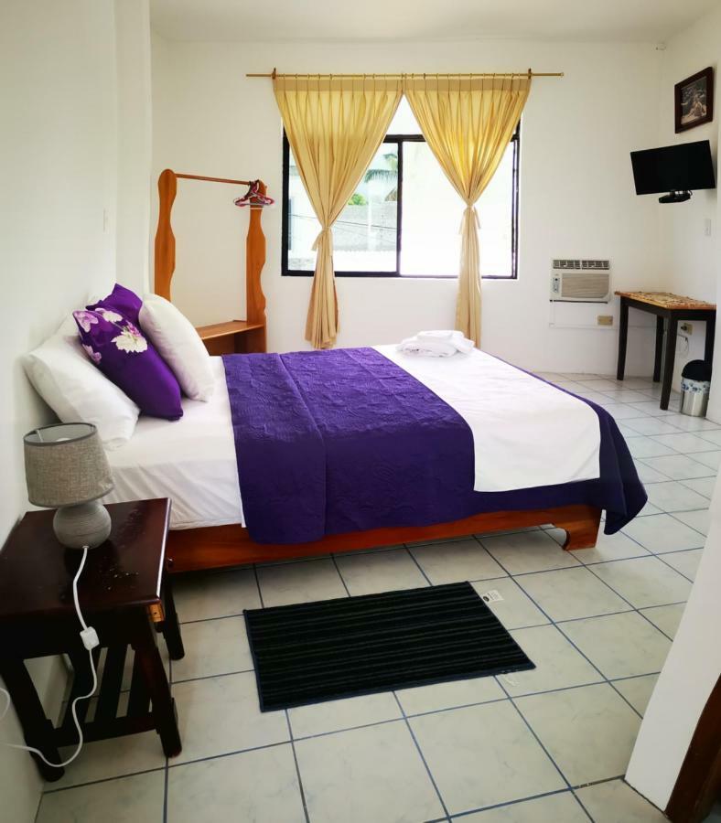 פורטו וילאמיל Hostal La Isla Del Descanso מראה חיצוני תמונה
