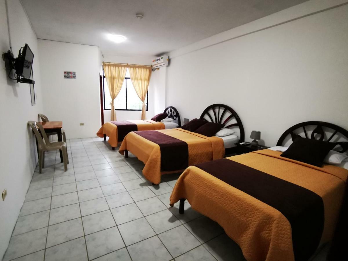 פורטו וילאמיל Hostal La Isla Del Descanso מראה חיצוני תמונה