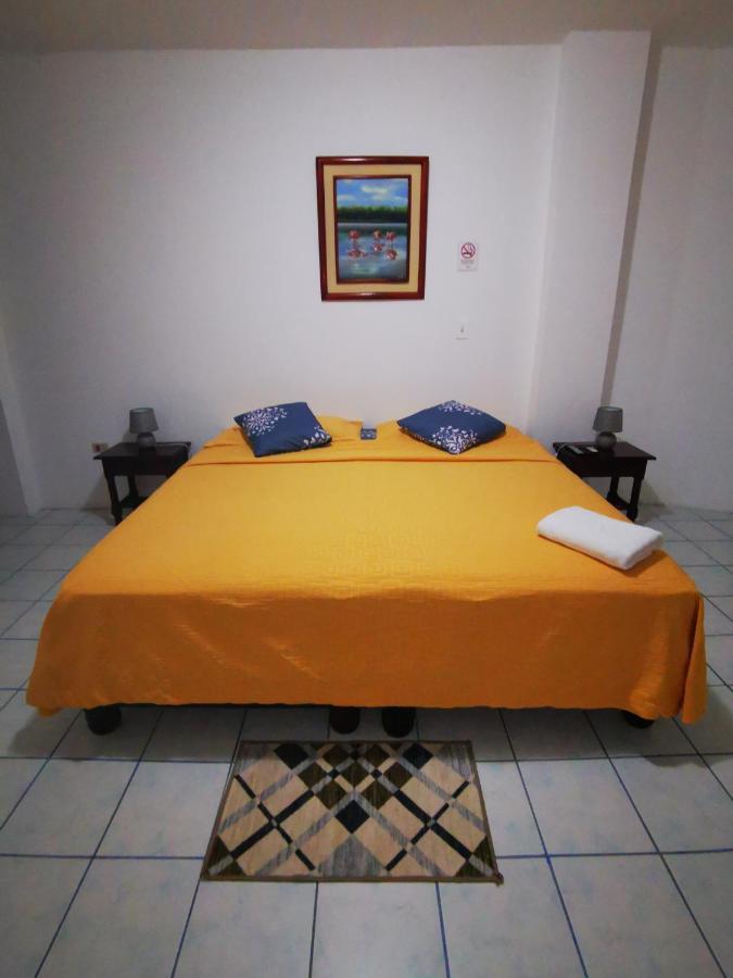 פורטו וילאמיל Hostal La Isla Del Descanso מראה חיצוני תמונה
